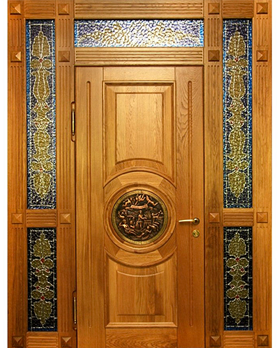 Двери с витражом в Смоленске