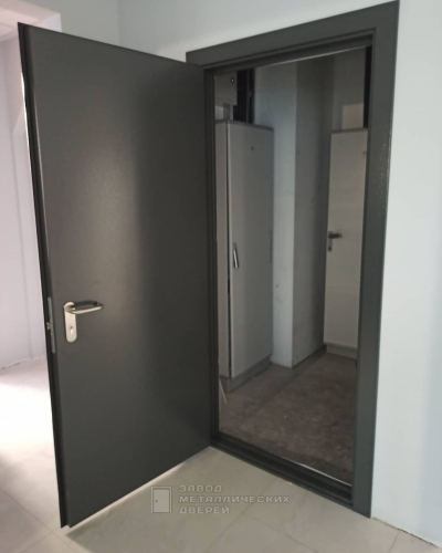 Фото входной двери №96