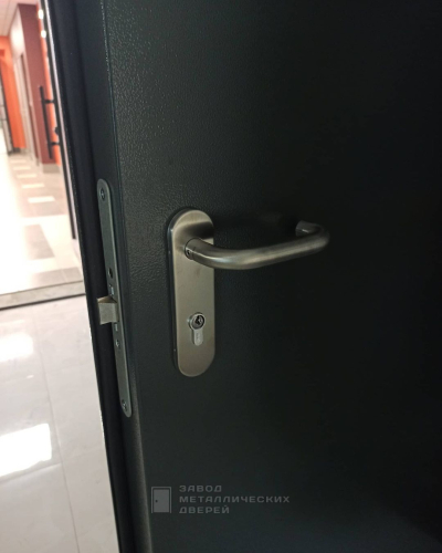 Фото входной двери №97