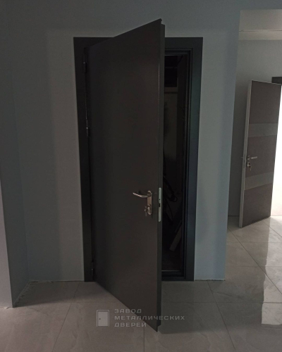 Фото входной двери №98